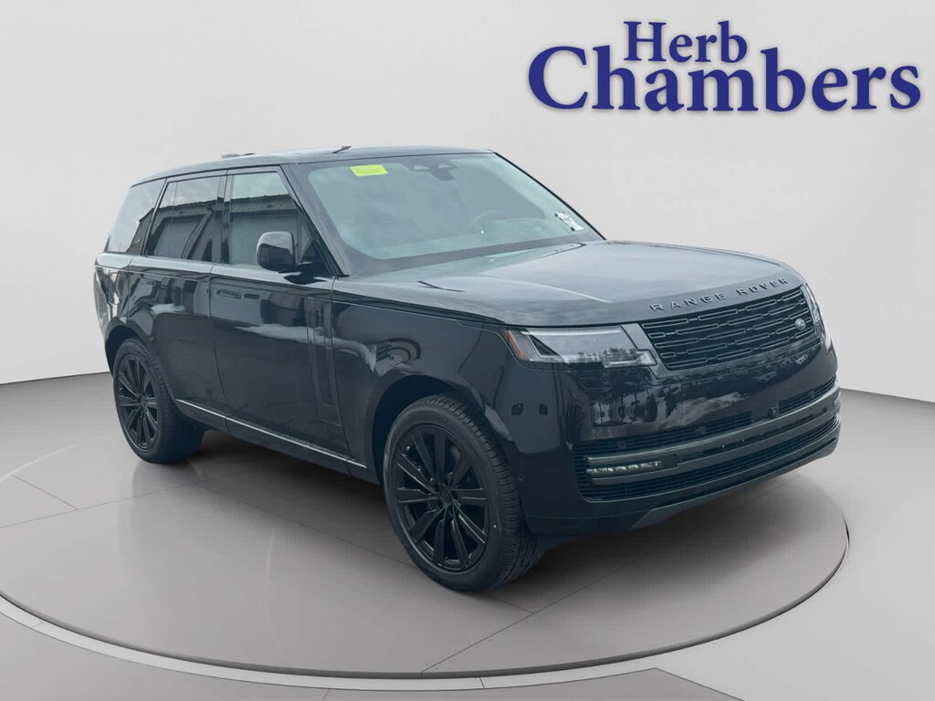 New 2026 Land Rover Range Rover SE SWB SUV