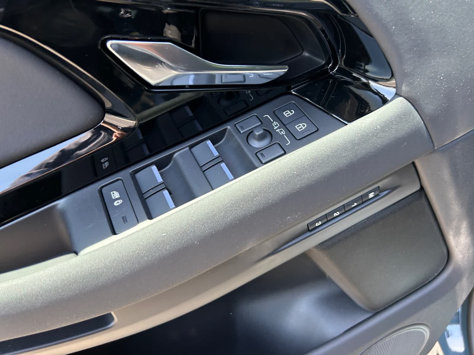 new 2026 Land Rover Range Rover Evoque car, priced at $60,530