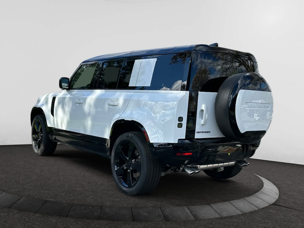 New 2026 Land Rover Defender 110 V8 SUV