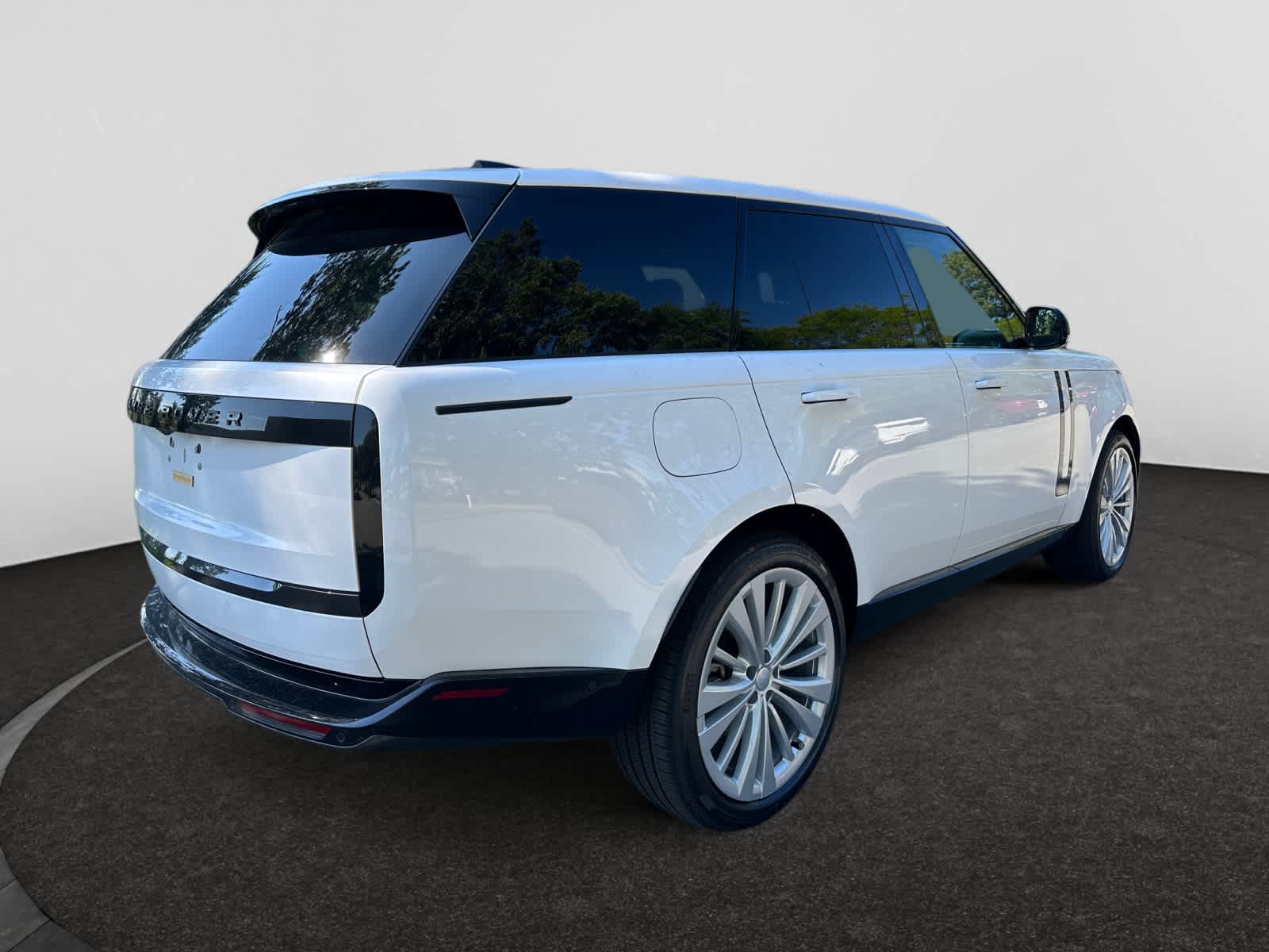 new 2025 Land Rover Range Rover car, priced at $130,730