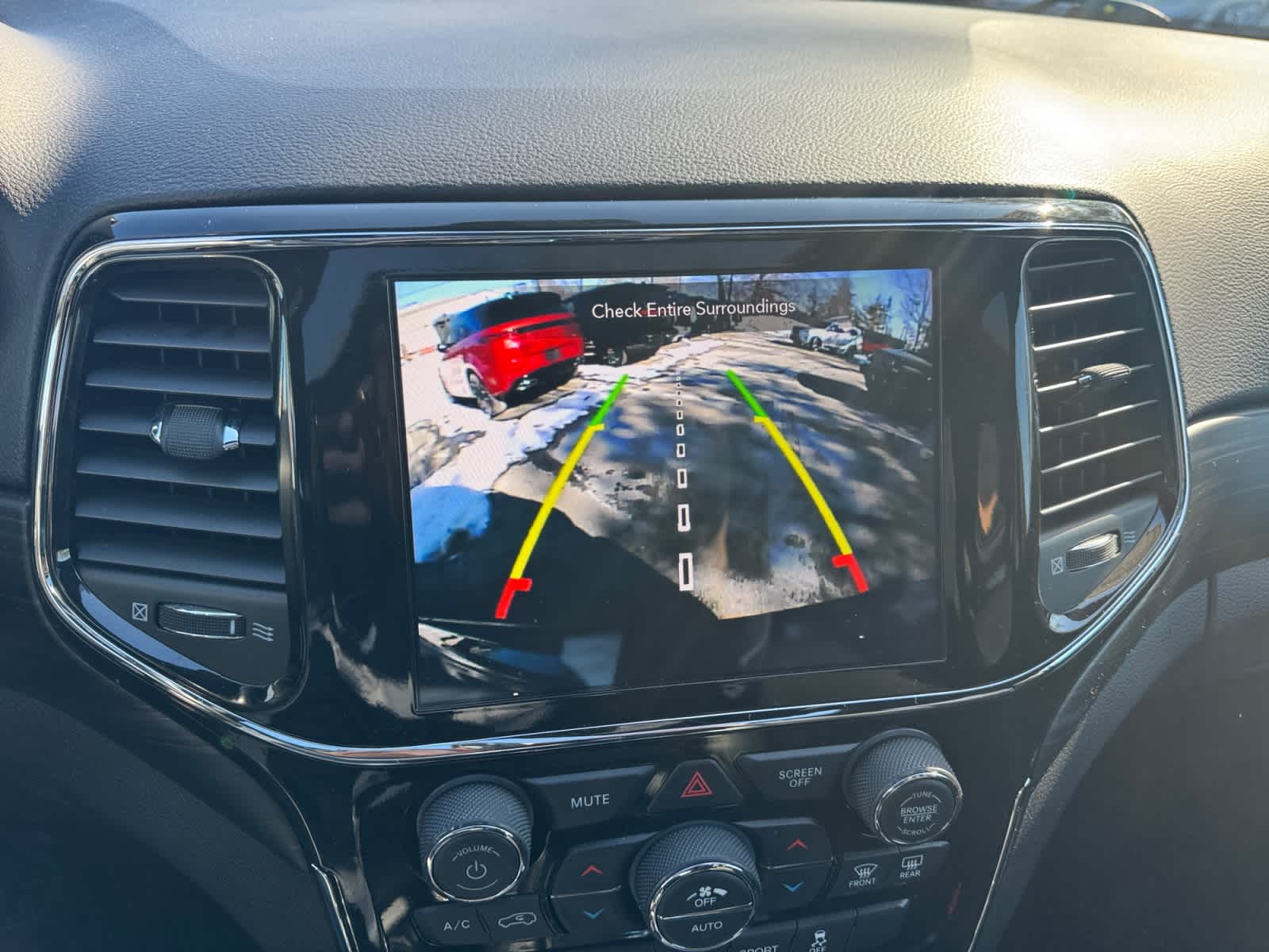 used 2021 Jeep Grand Cherokee car, priced at $25,000