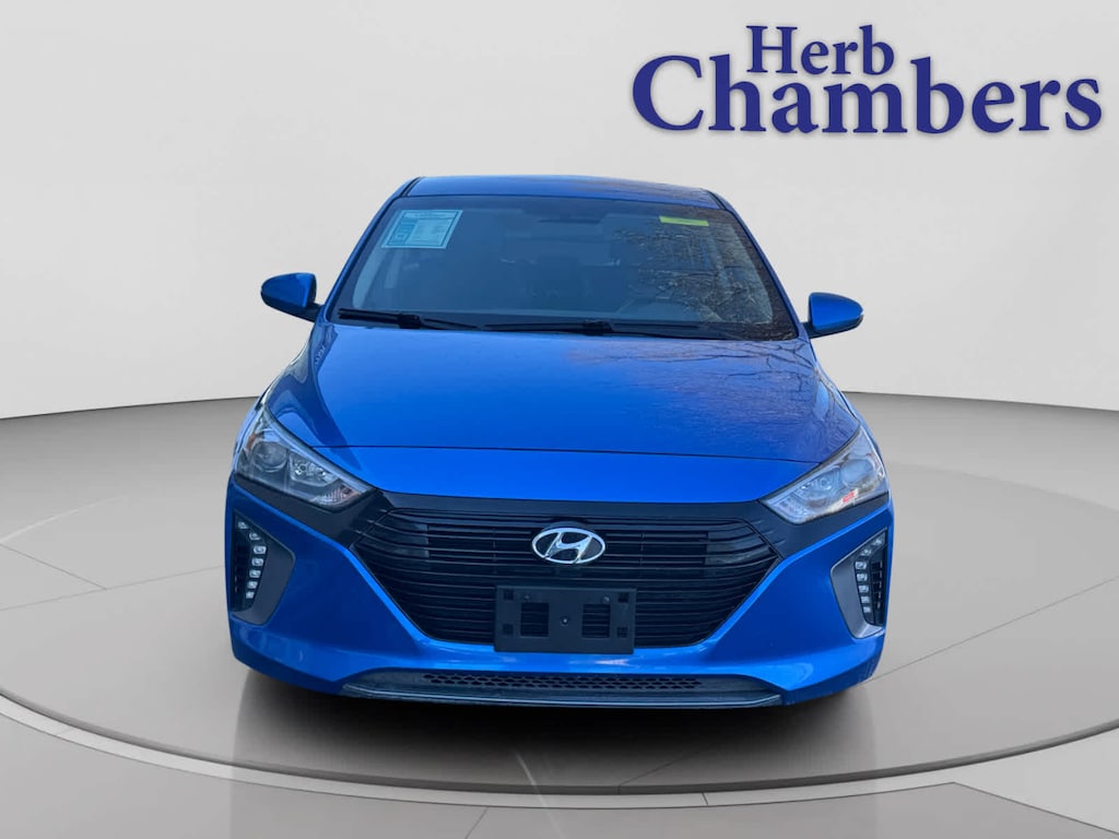 Used 2017 Hyundai Ioniq Hybrid SEL Hatchback
