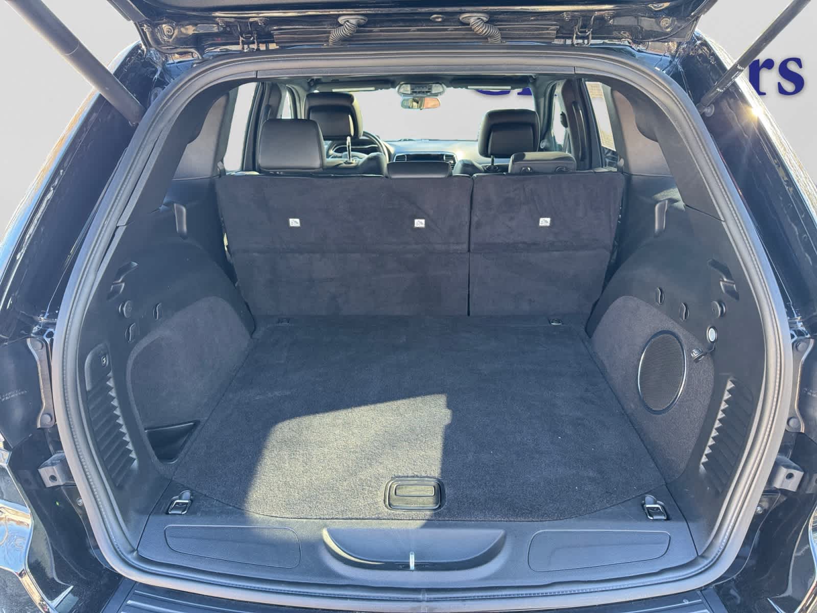 used 2021 Jeep Grand Cherokee car, priced at $25,000