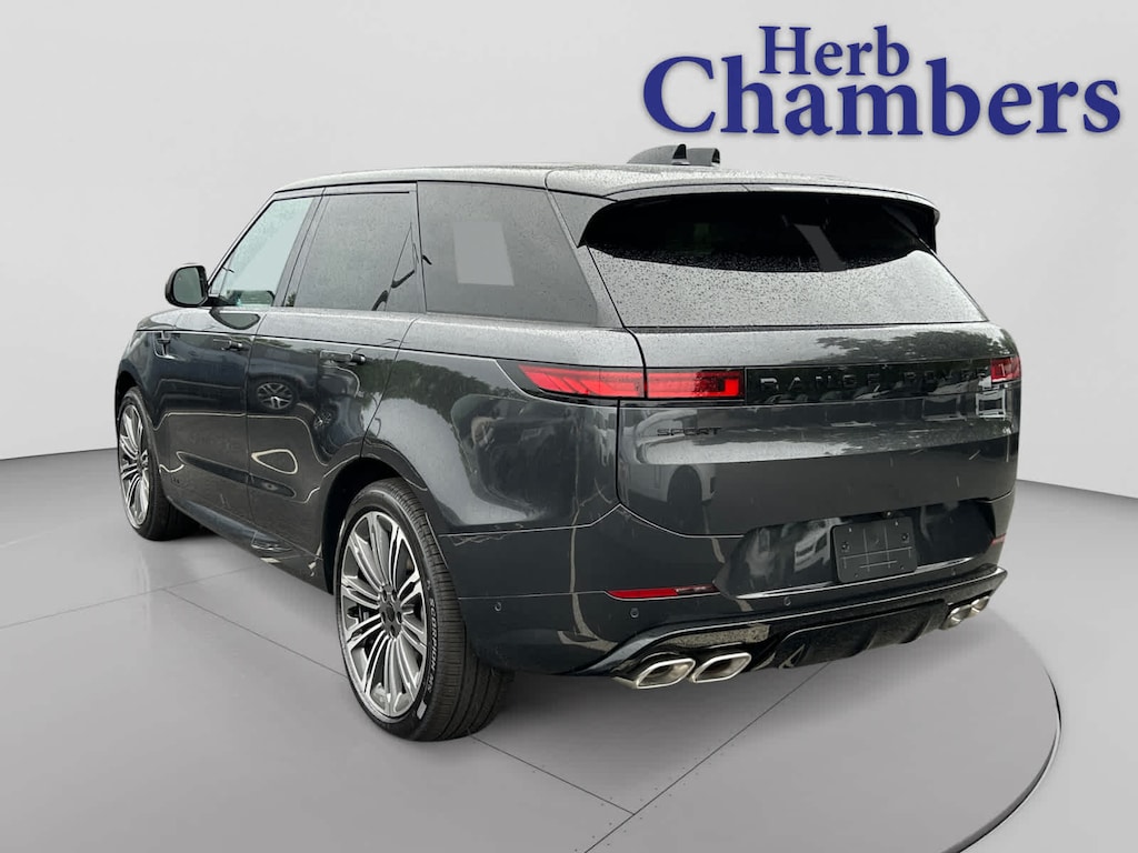 New 2026 Land Rover Range Rover Sport Dynamic SE SUV