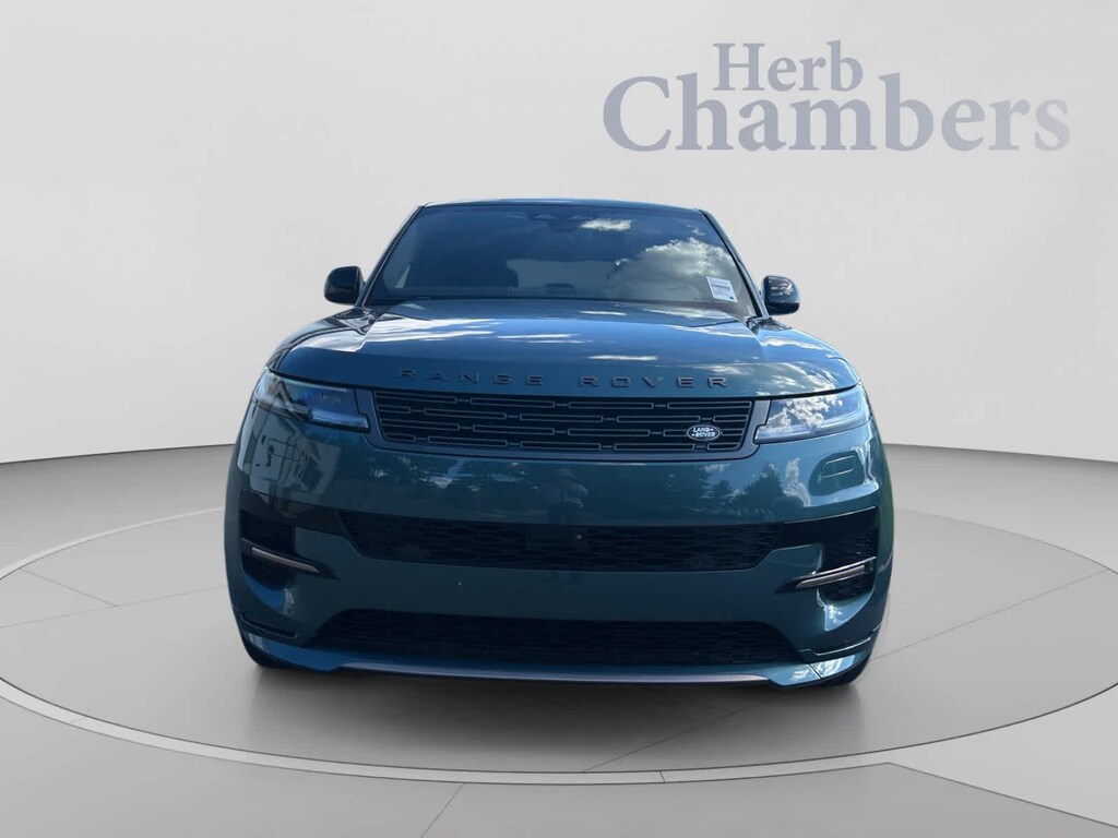 New 2026 Land Rover Range Rover Sport Dynamic SE SUV