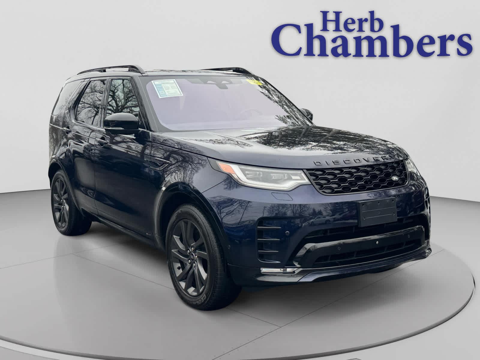 used 2021 Land Rover Discovery car, priced at $26,500