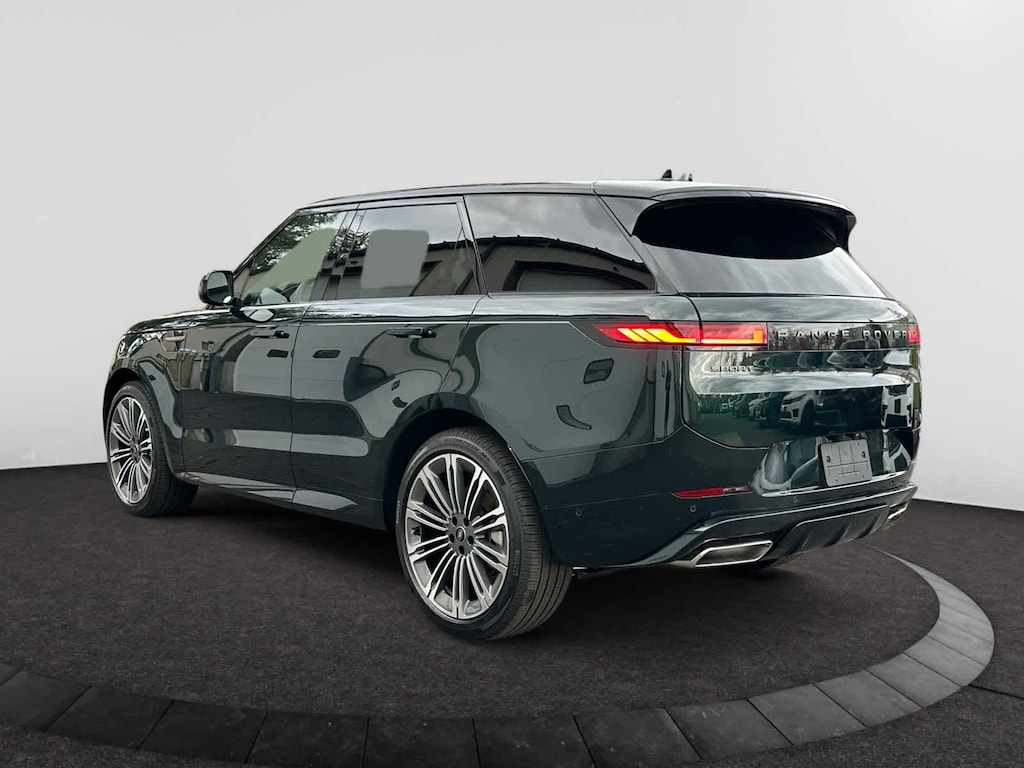 New 2025 Land Rover Range Rover Sport Dynamic SE SUV
