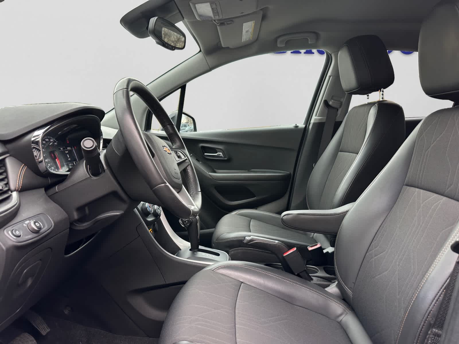 used 2022 Chevrolet Trax car, priced at $17,000