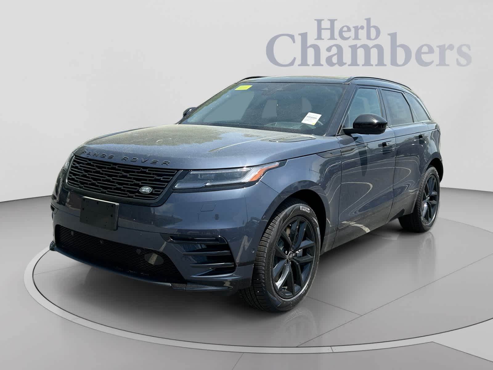 2026 Land Rover Range Rover Velar Belgravia SUV