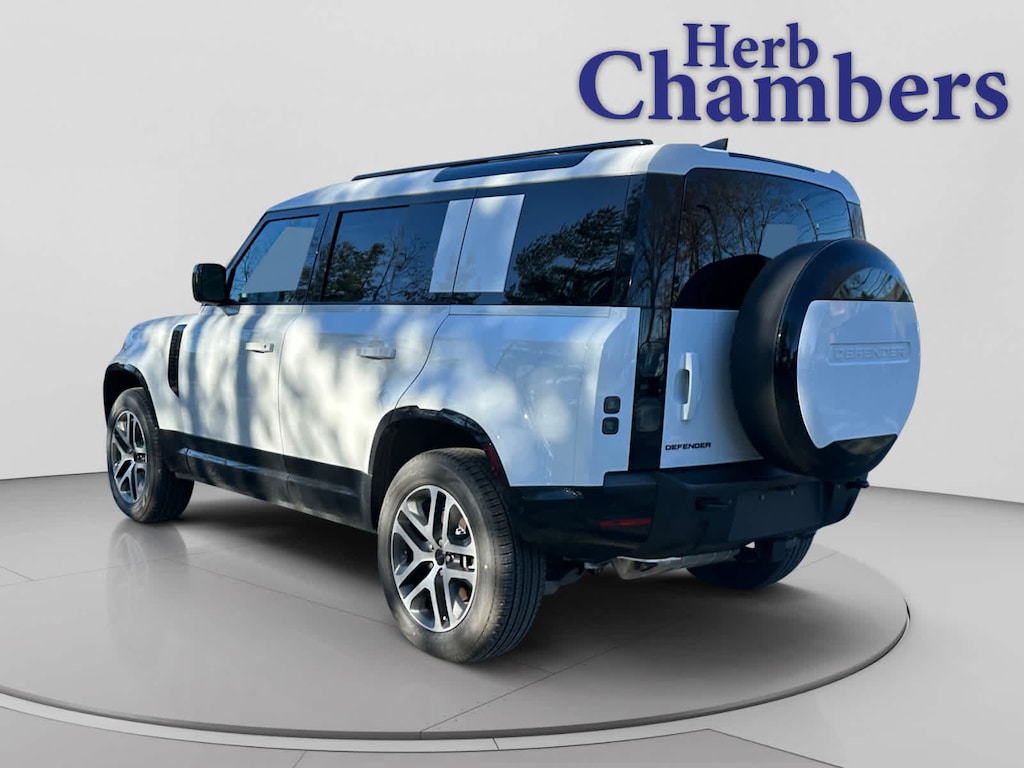 New 2026 Land Rover Defender 110 X-Dynamic SE SUV