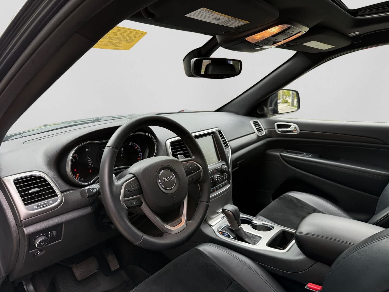 used 2017 Jeep Grand Cherokee car, priced at $13,875