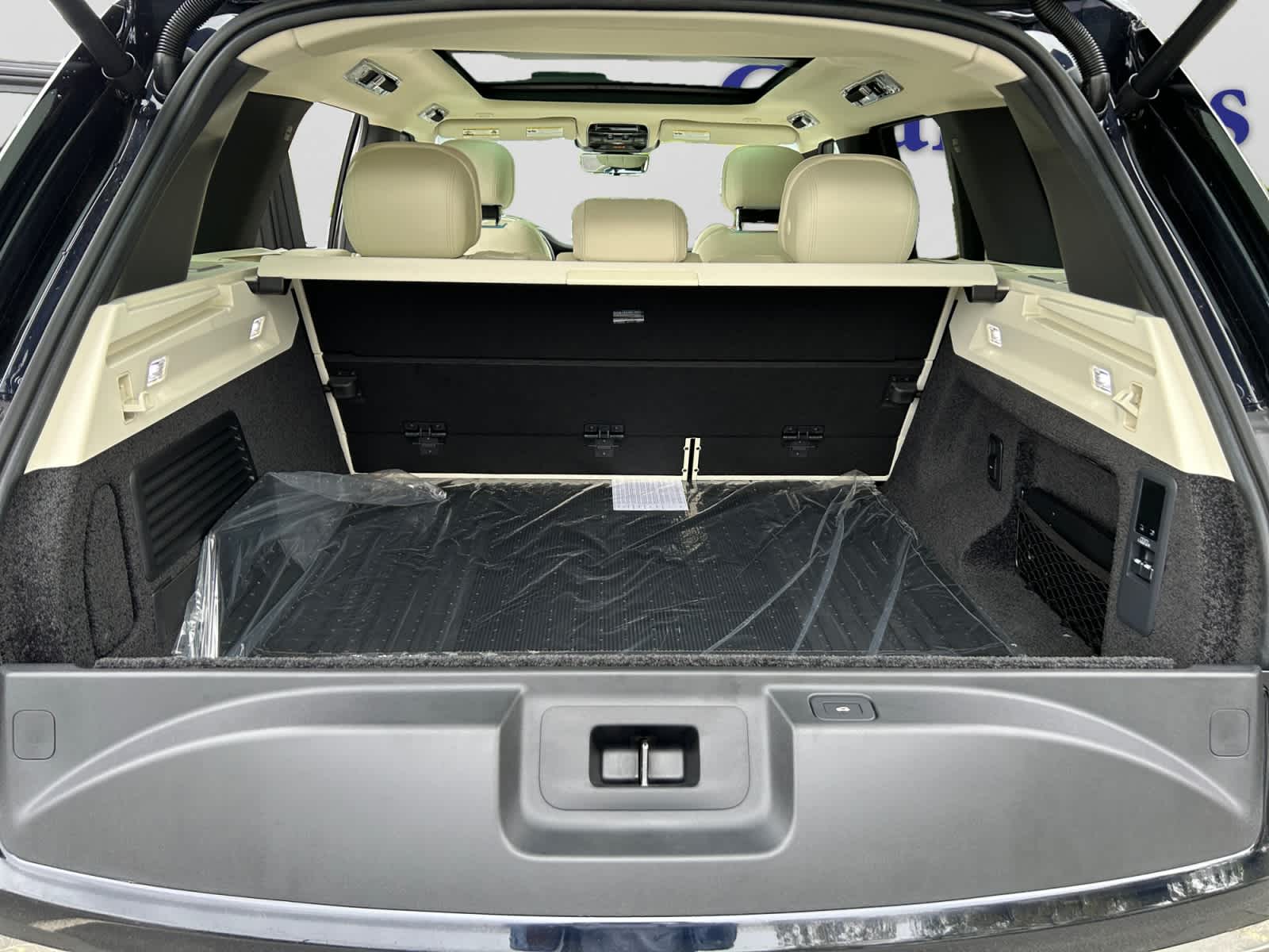 new 2026 Land Rover Range Rover car, priced at $162,970