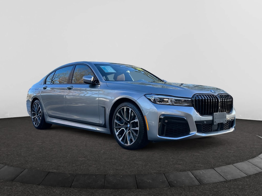 Used 2021 BMW 750i xDrive Sedan