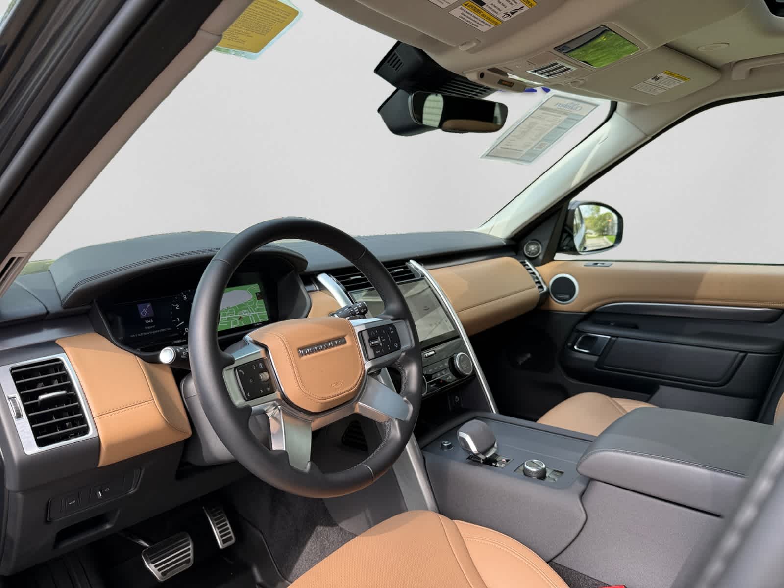 used 2025 Land Rover Discovery car, priced at $66,941