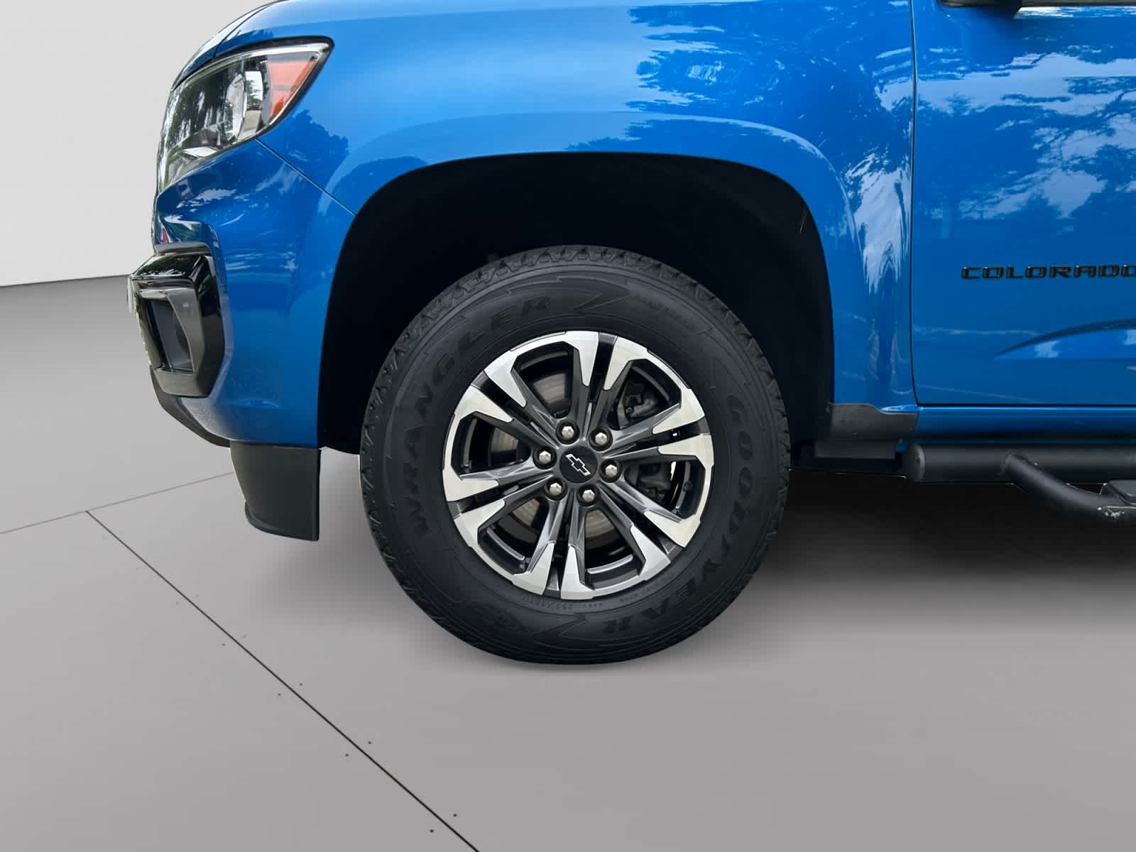 used 2021 Chevrolet Colorado car, priced at $28,989