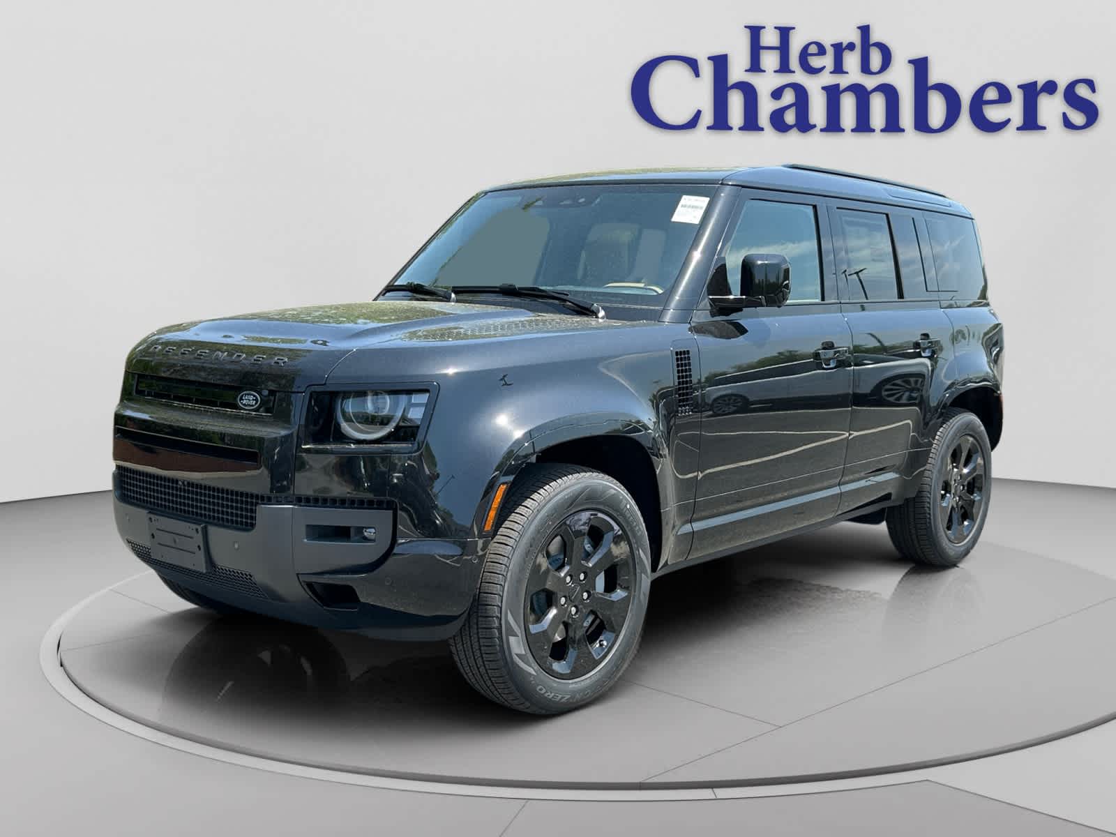 2026 Land Rover Defender 110 X-Dynamic SE P400's photo