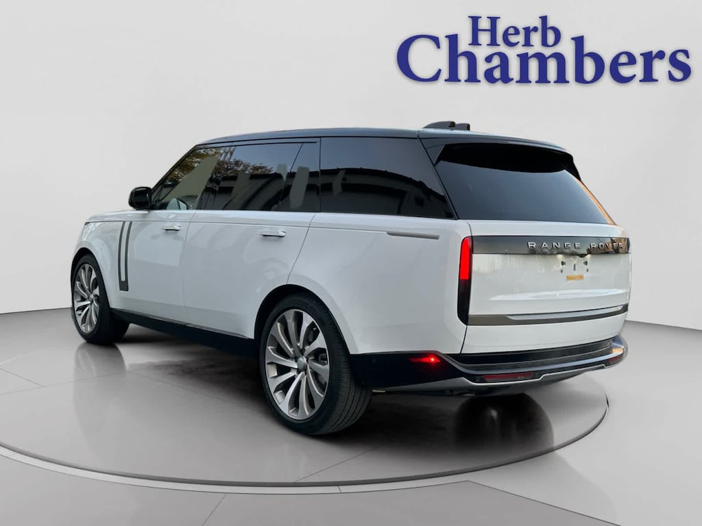 Certified 2025 Land Rover Range Rover SE 7 Seat LWB SUV