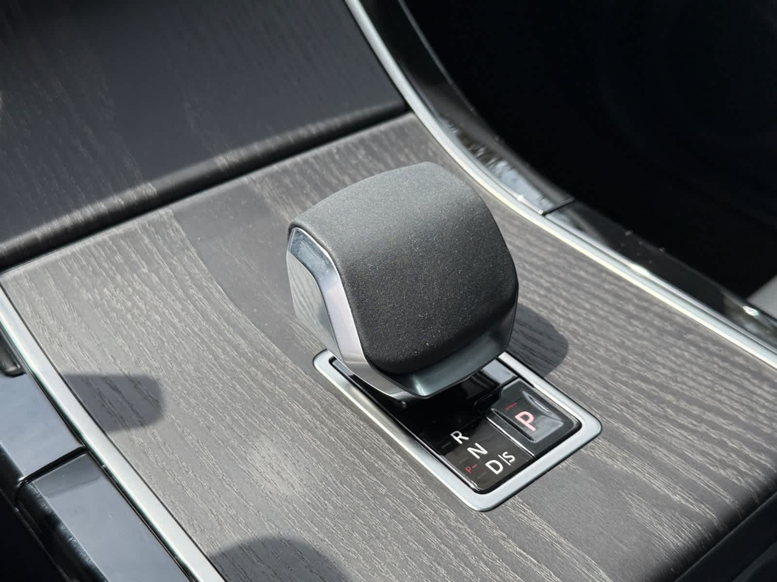 used 2025 Land Rover Range Rover Evoque car, priced at $39,889
