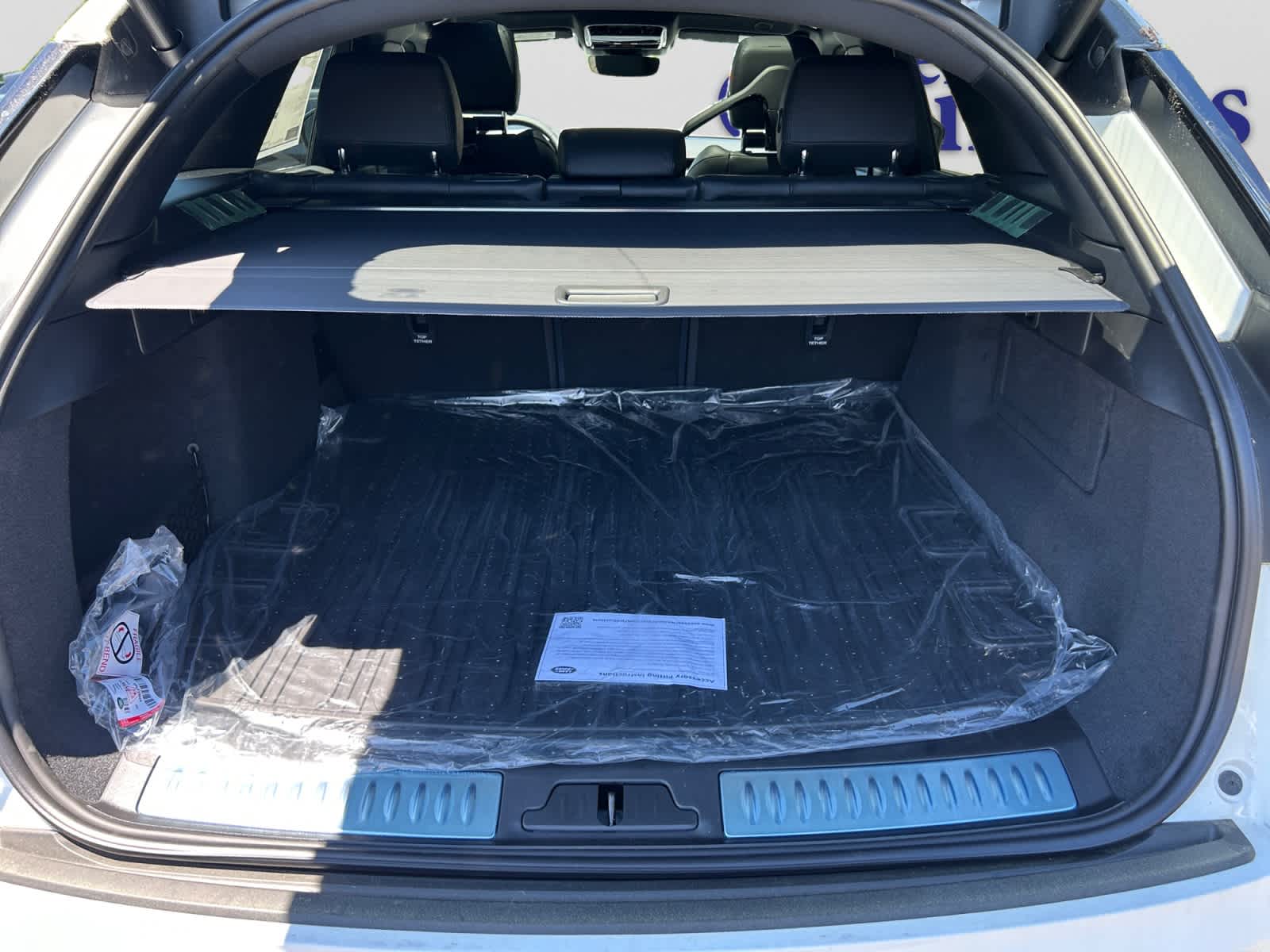 2026 Land Rover Range Rover Velar S - Photo 8