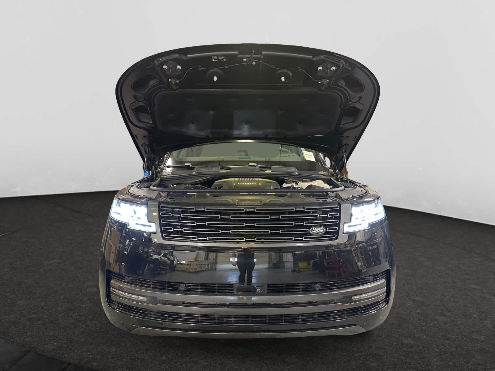 new 2025 Land Rover Range Rover car, priced at $149,025