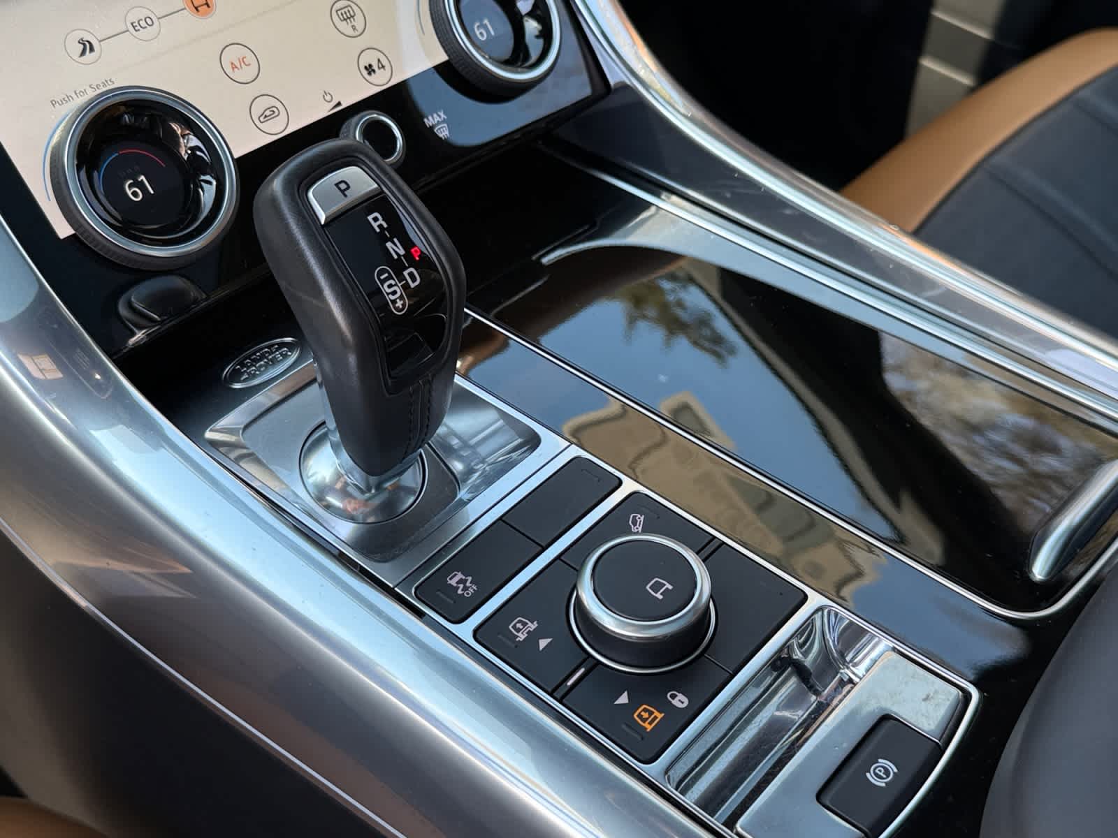 used 2019 Land Rover Range Rover Sport car, priced at $30,000