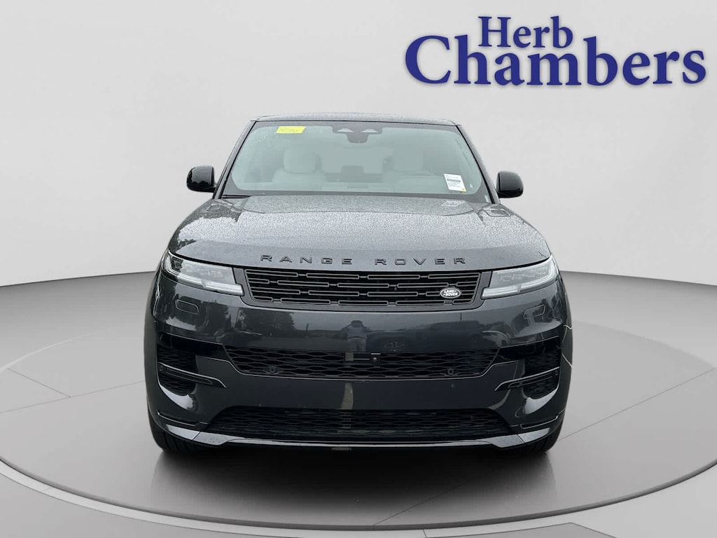 New 2026 Land Rover Range Rover Sport Dynamic SE SUV