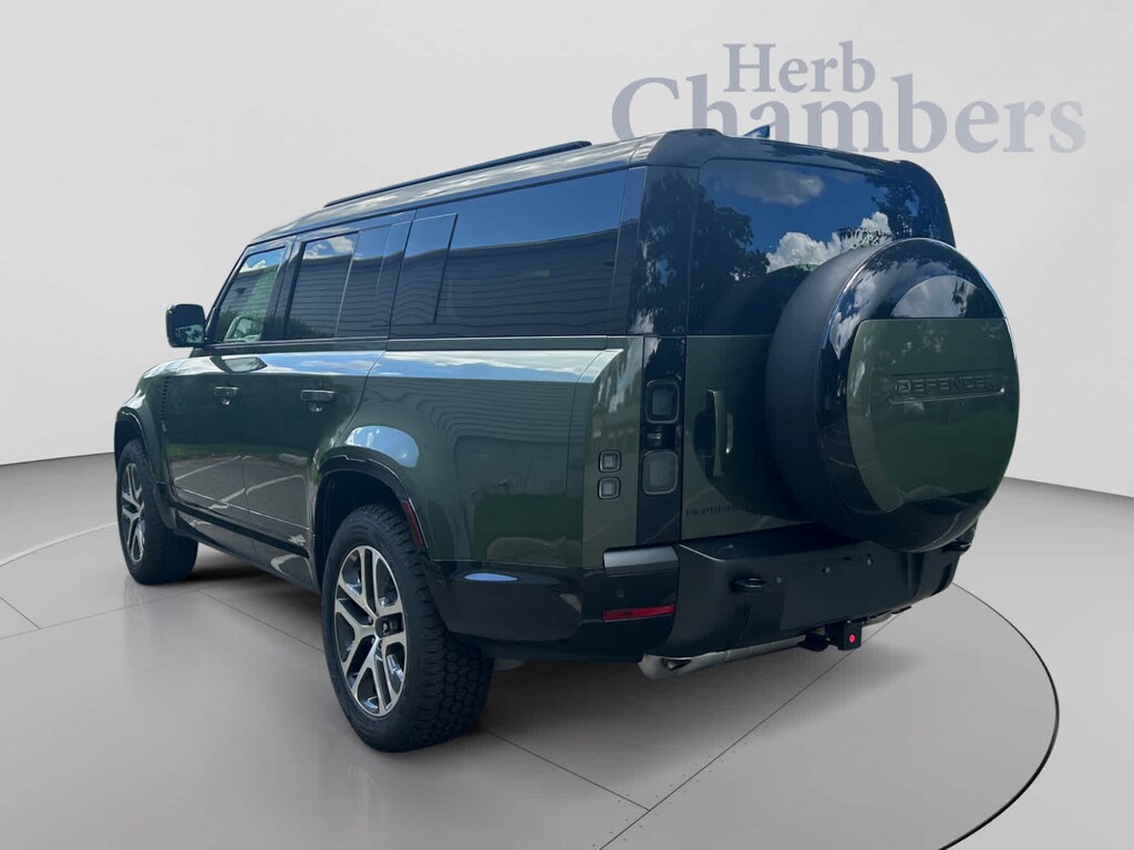 New 2026 Land Rover Defender 130 X-Dynamic SE SUV