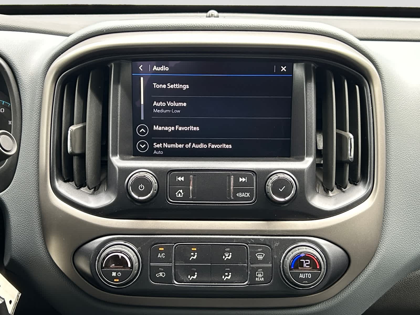used 2021 Chevrolet Colorado car, priced at $28,989
