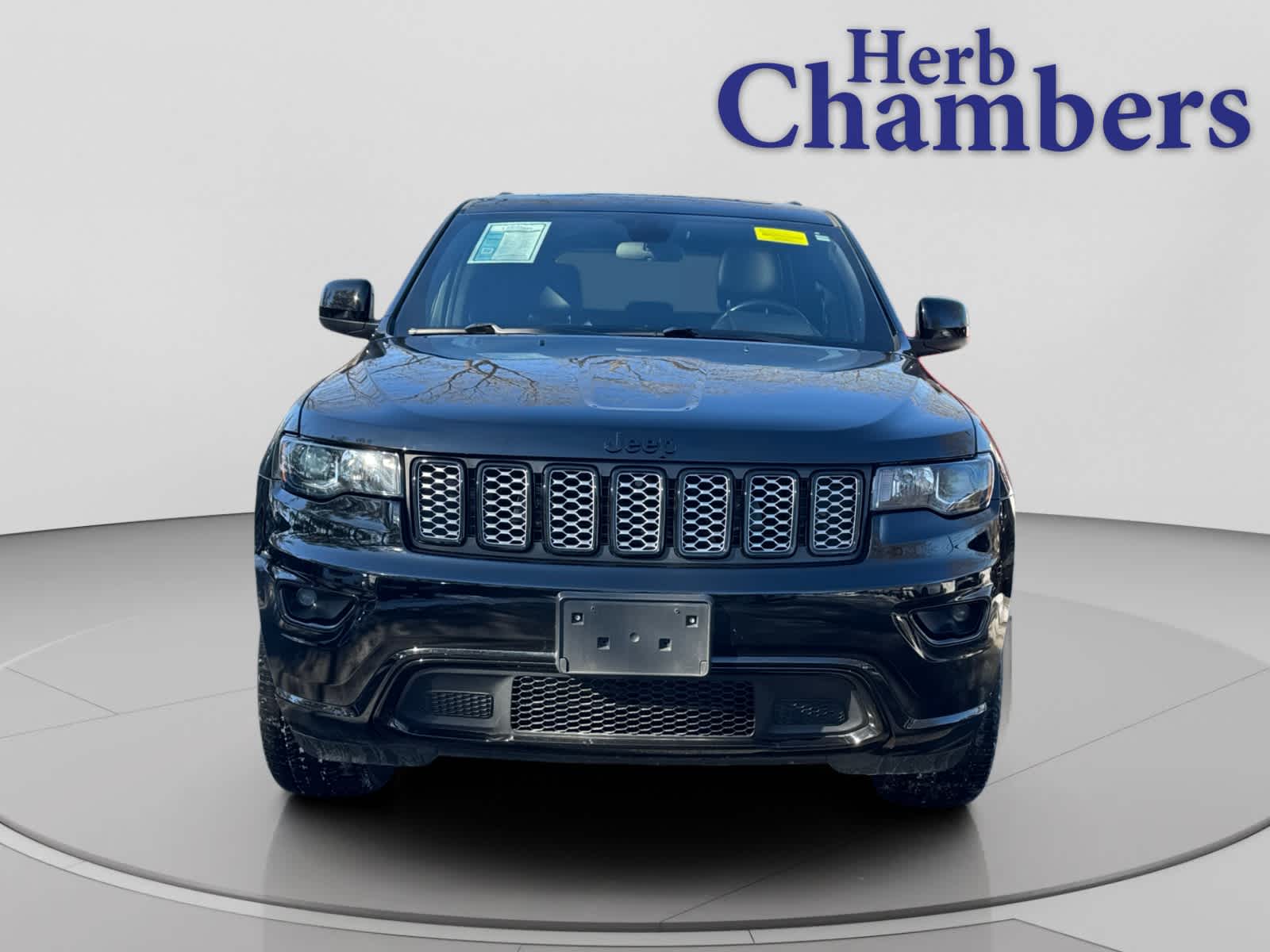 used 2021 Jeep Grand Cherokee car, priced at $25,000