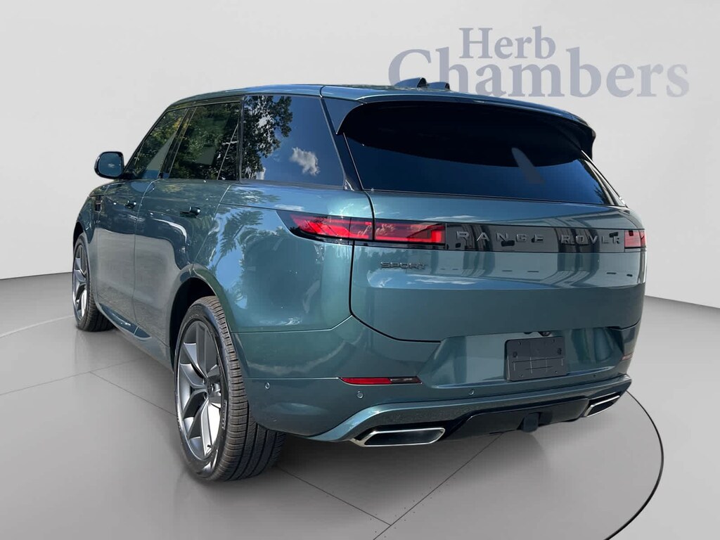 New 2026 Land Rover Range Rover Sport Dynamic SE SUV