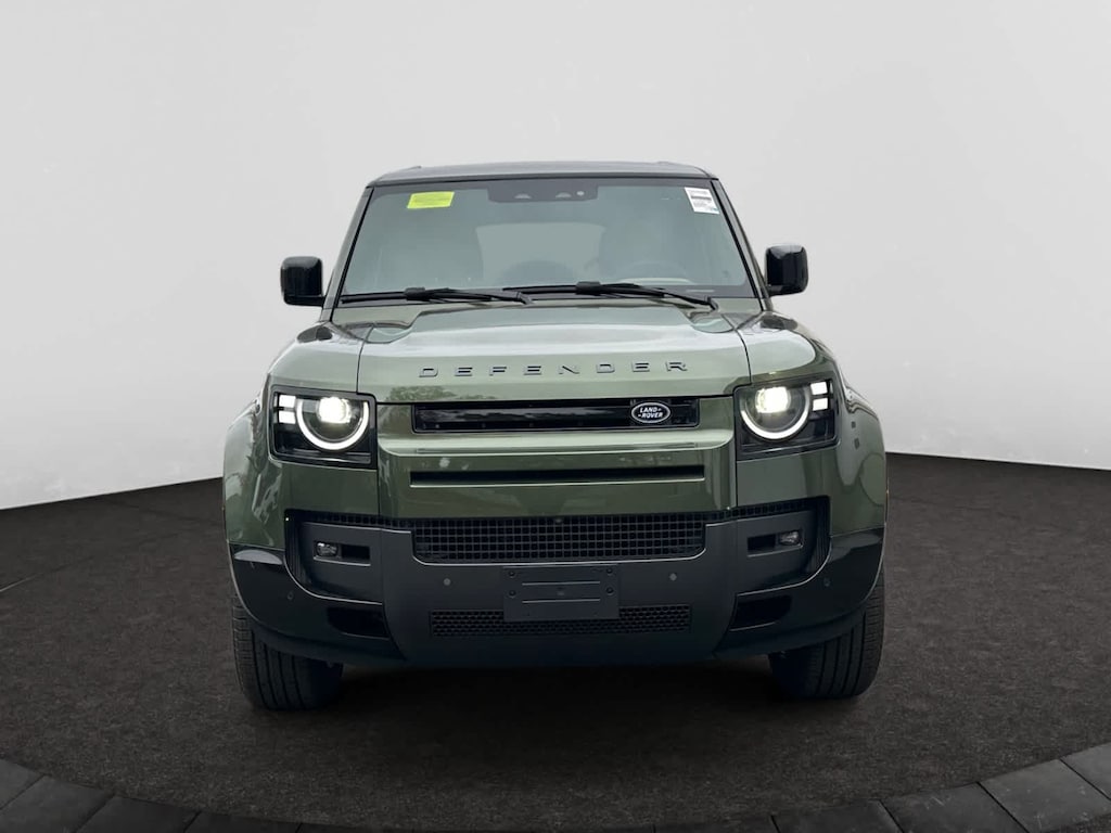 New 2026 Land Rover Defender 130 X-Dynamic SE SUV