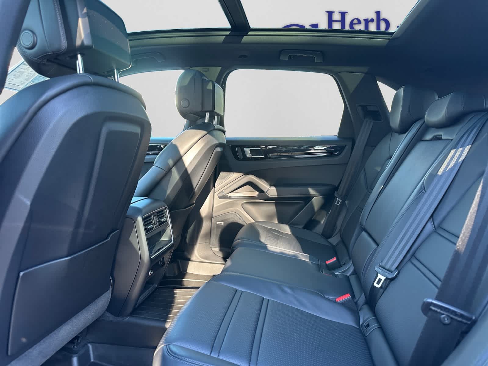 used 2022 Porsche Cayenne car, priced at $51,000