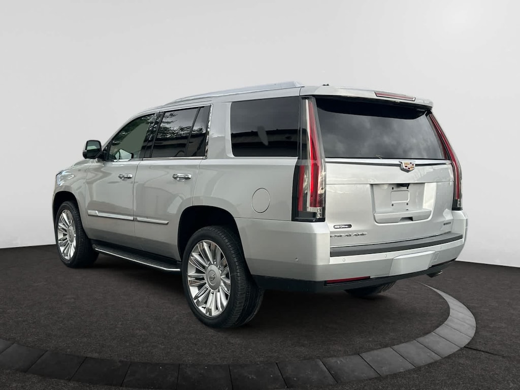 Used 2020 CADILLAC Escalade Luxury SUV