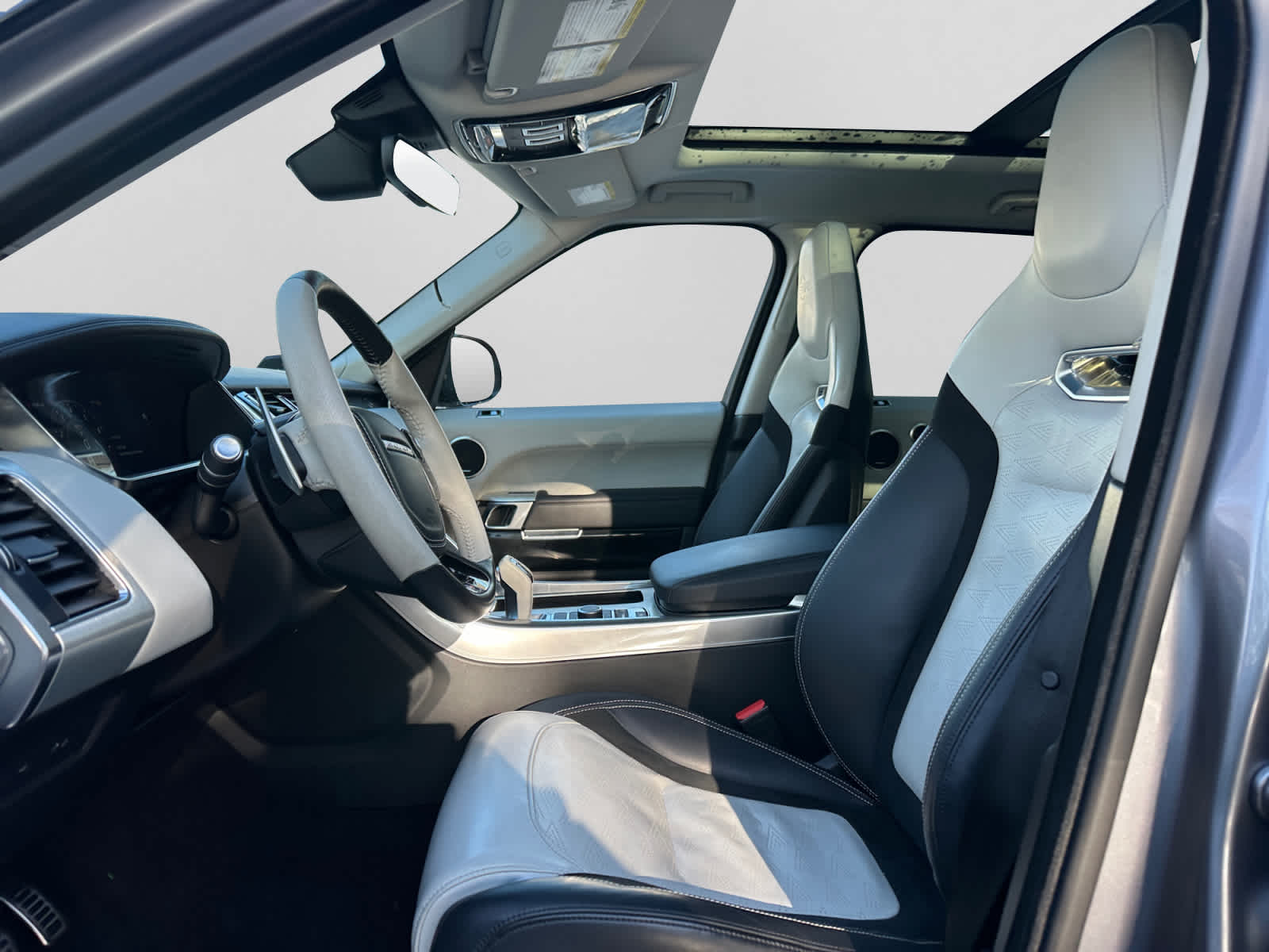 used 2022 Land Rover Range Rover Sport car, priced at $66,000