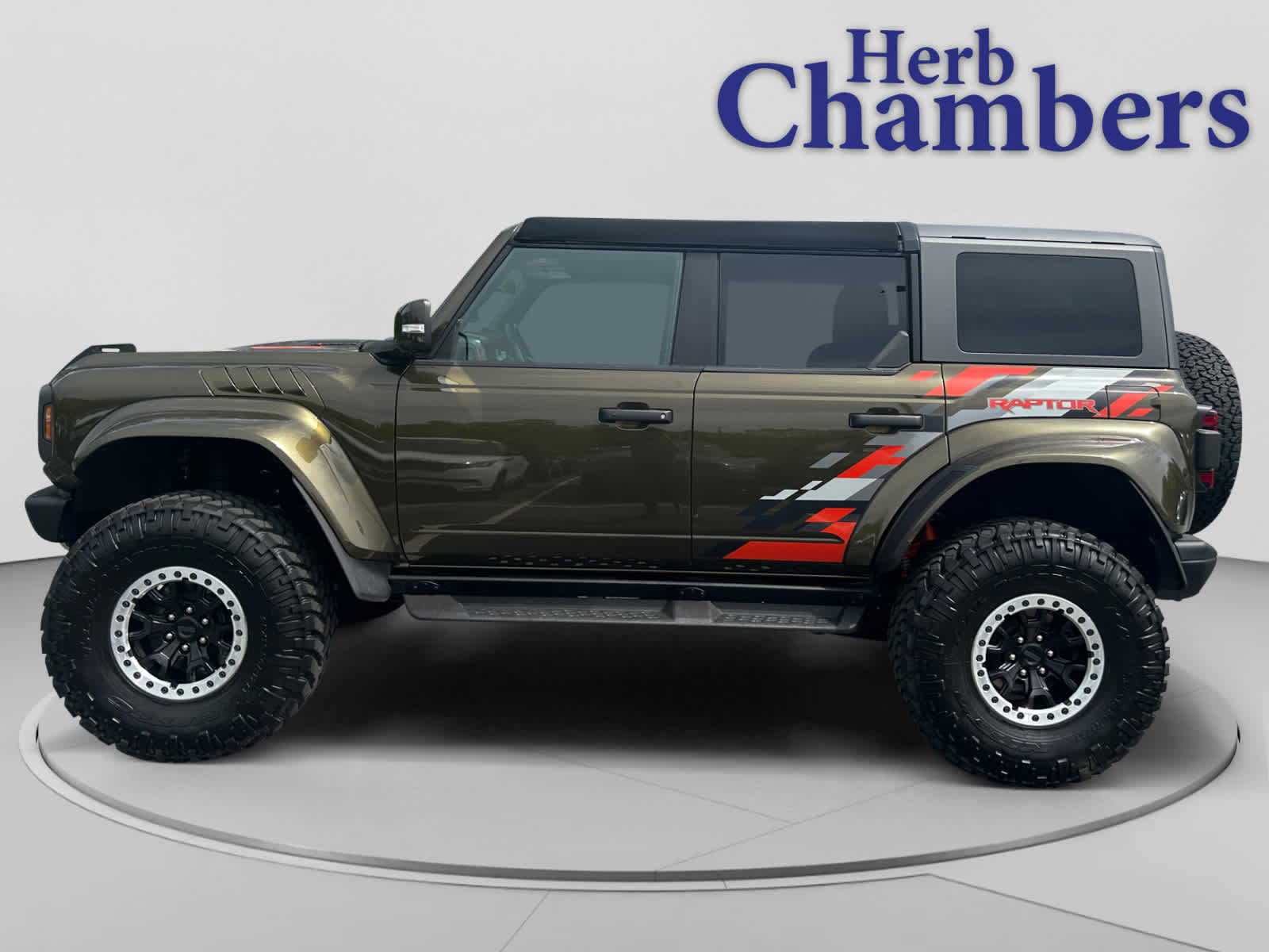 View vehicle photo 6