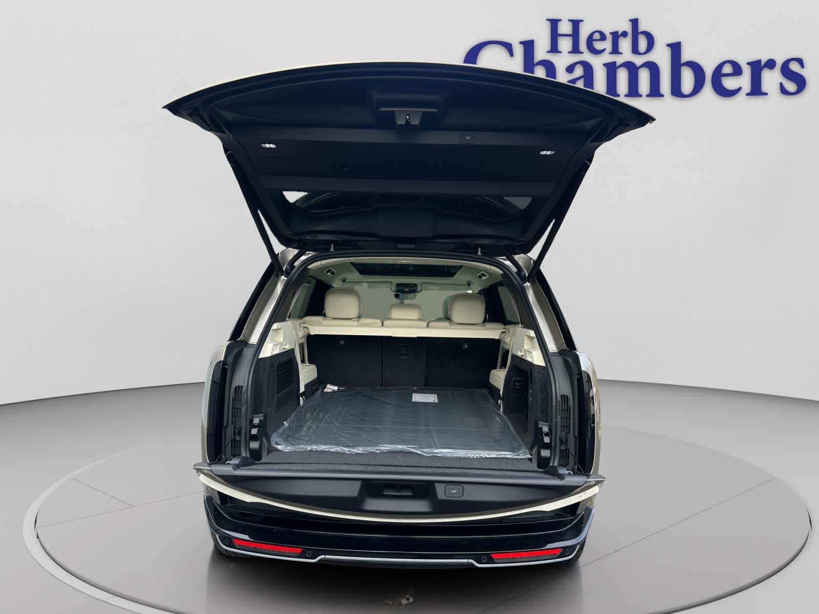 new 2026 Land Rover Range Rover car, priced at $128,405