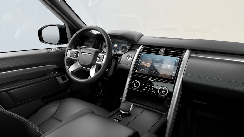 New 2026 Land Rover Discovery Dynamic SE 300PS