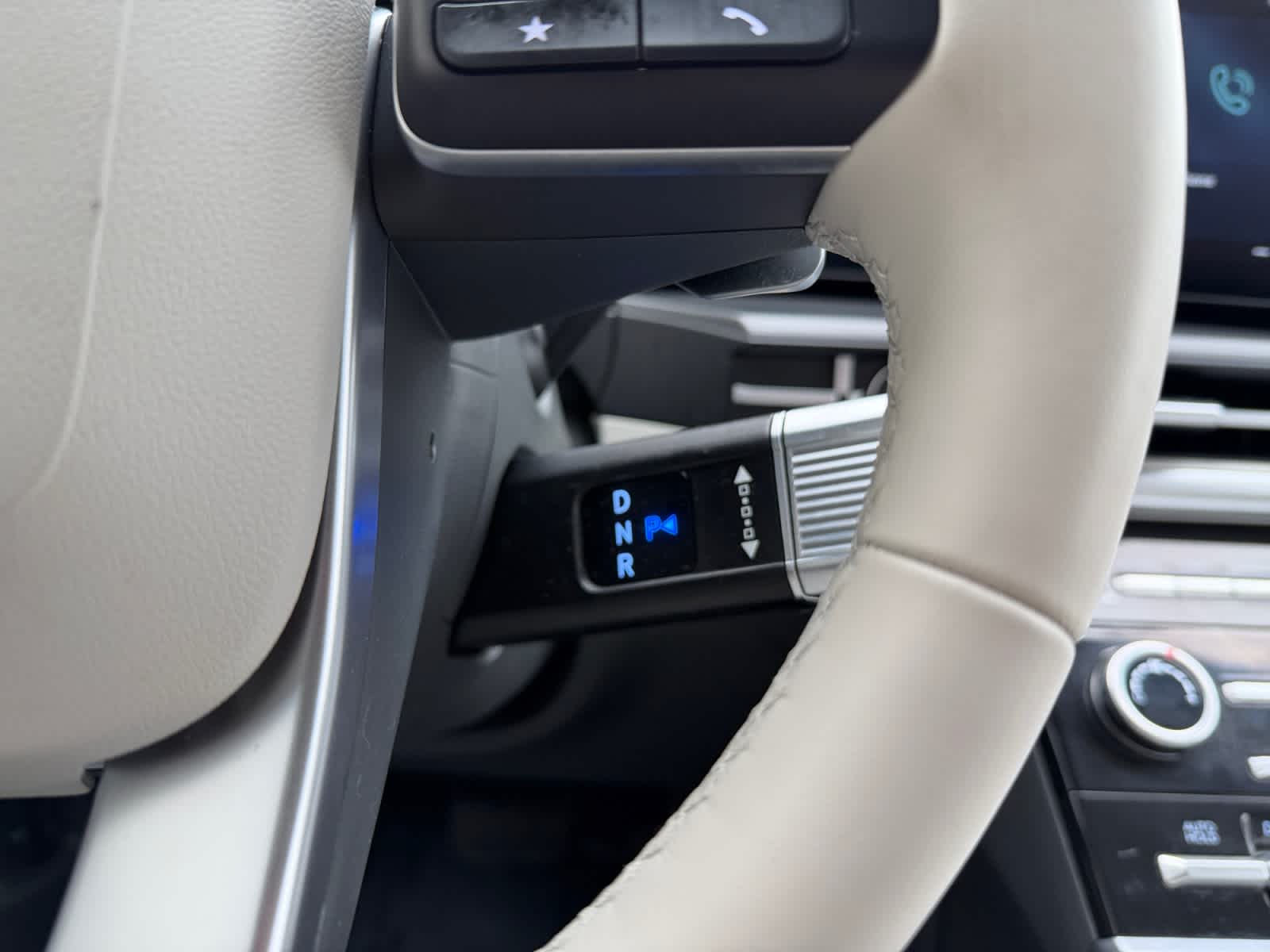 used 2024 Hyundai Santa Fe car, priced at $25,998