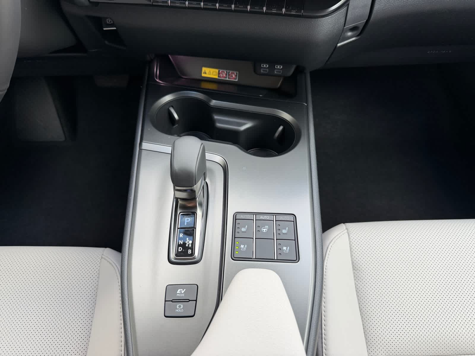 new 2026 Lexus UX 300h car