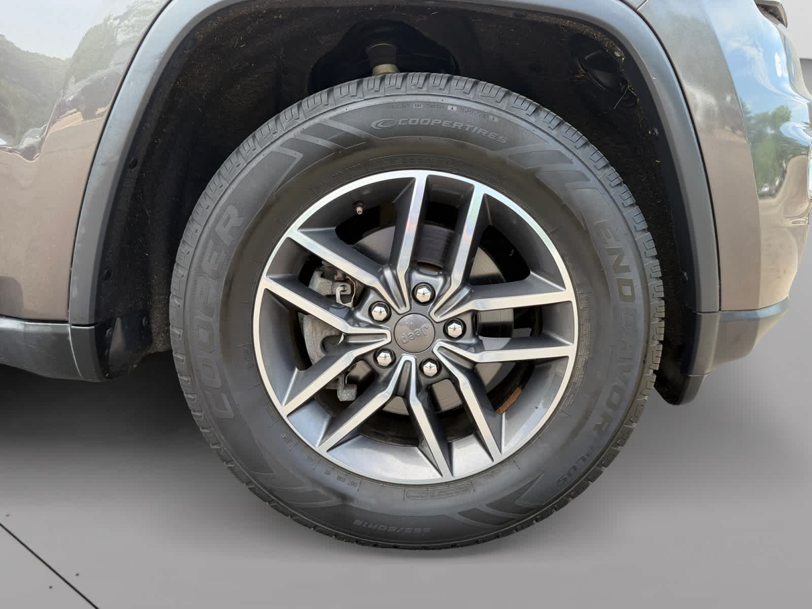 used 2019 Jeep Grand Cherokee car, priced at $16,998