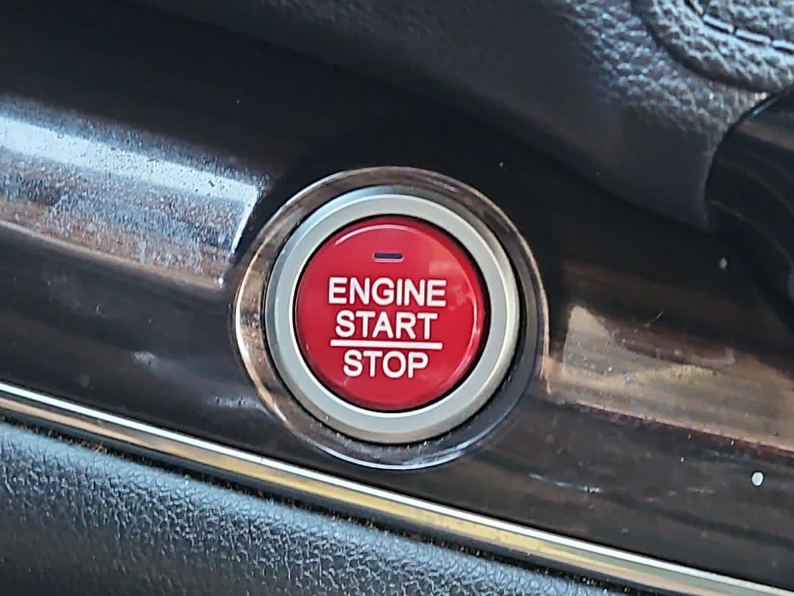 used 2015 Honda CR-V car, priced at $13,998