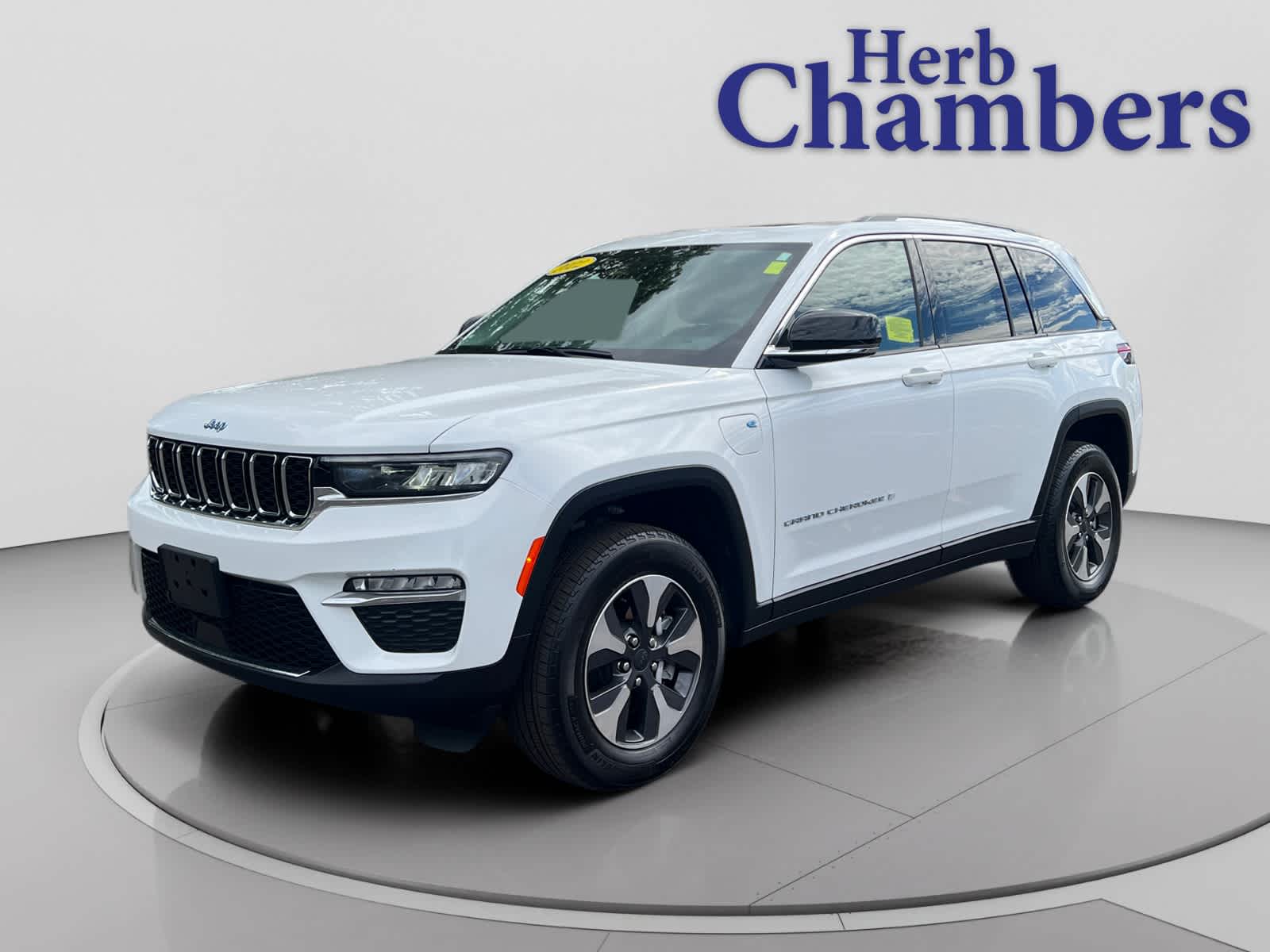 used 2022 Jeep Grand Cherokee 4xe car, priced at $26,998
