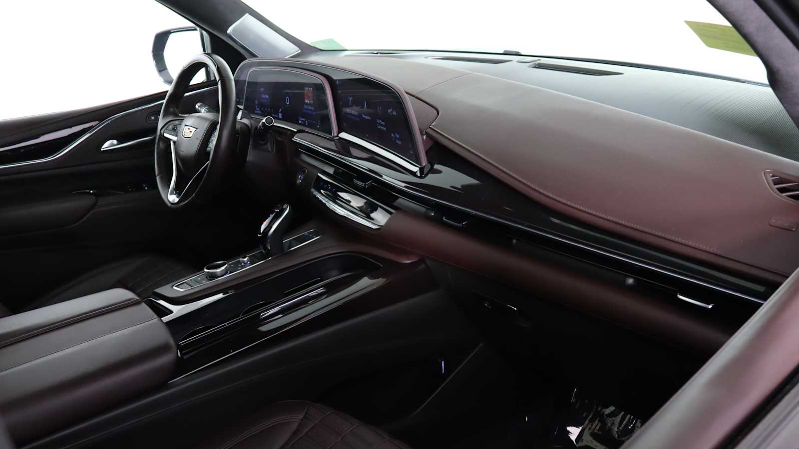 used 2024 Cadillac Escalade car, priced at $81,998