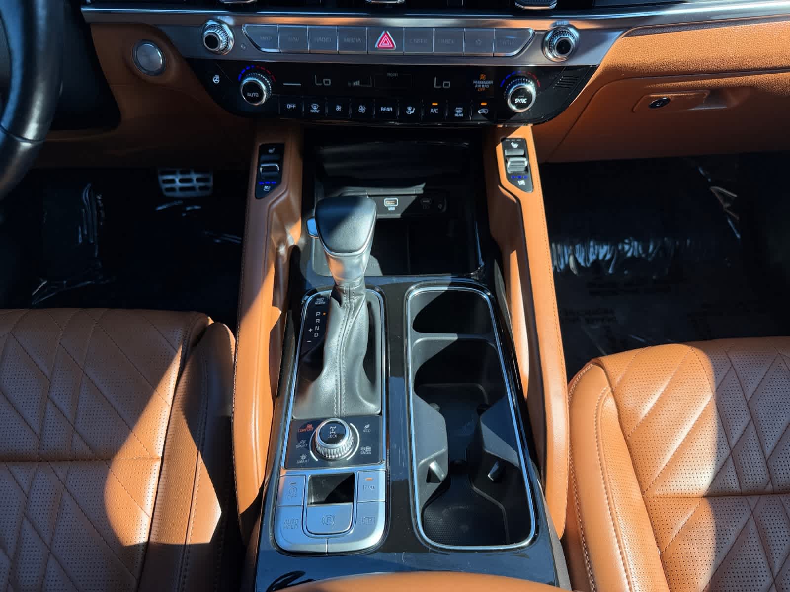 used 2024 Kia Telluride car, priced at $41,998
