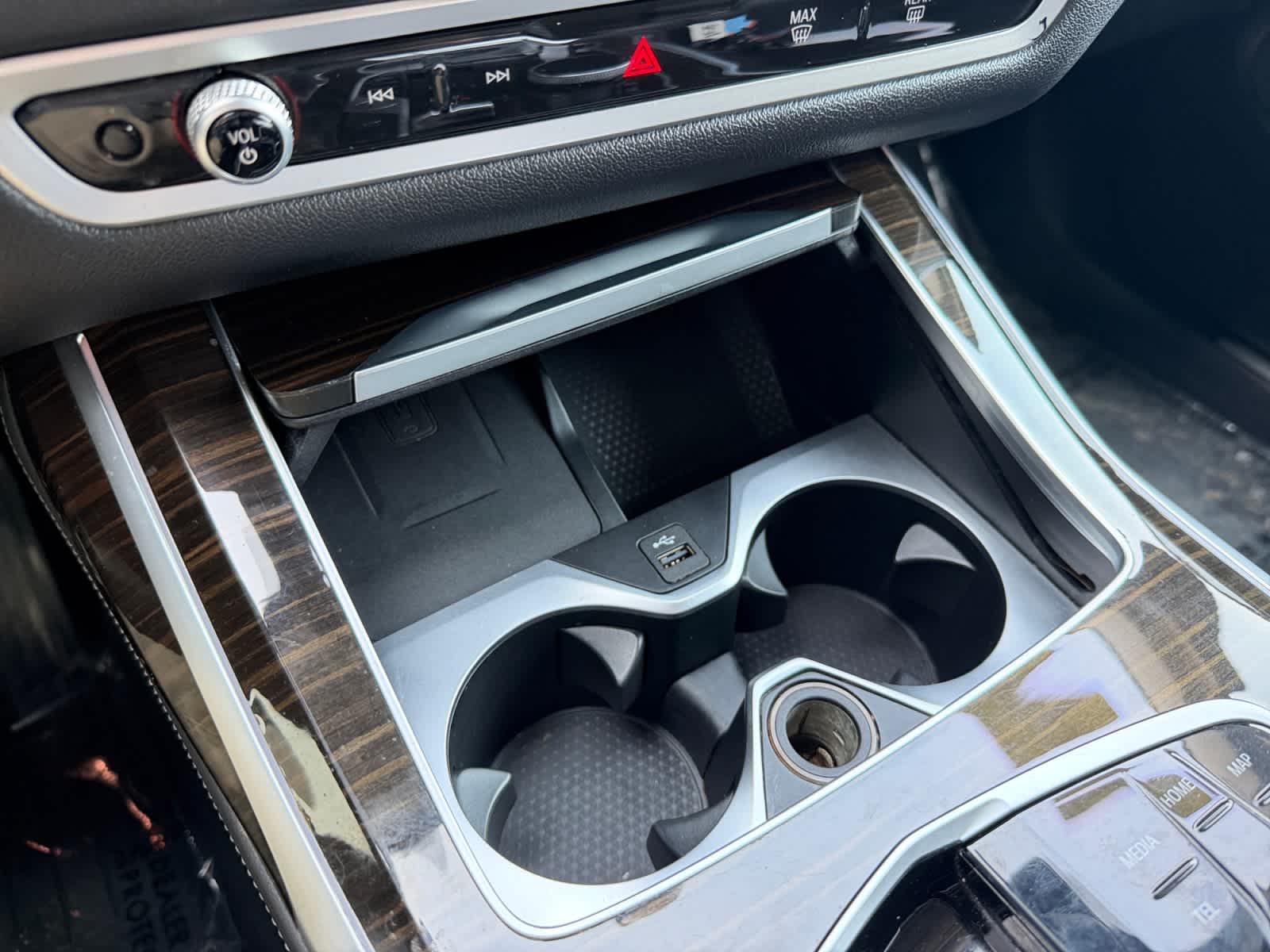 used 2023 BMW X7 xDrive40i car, priced at $53,998