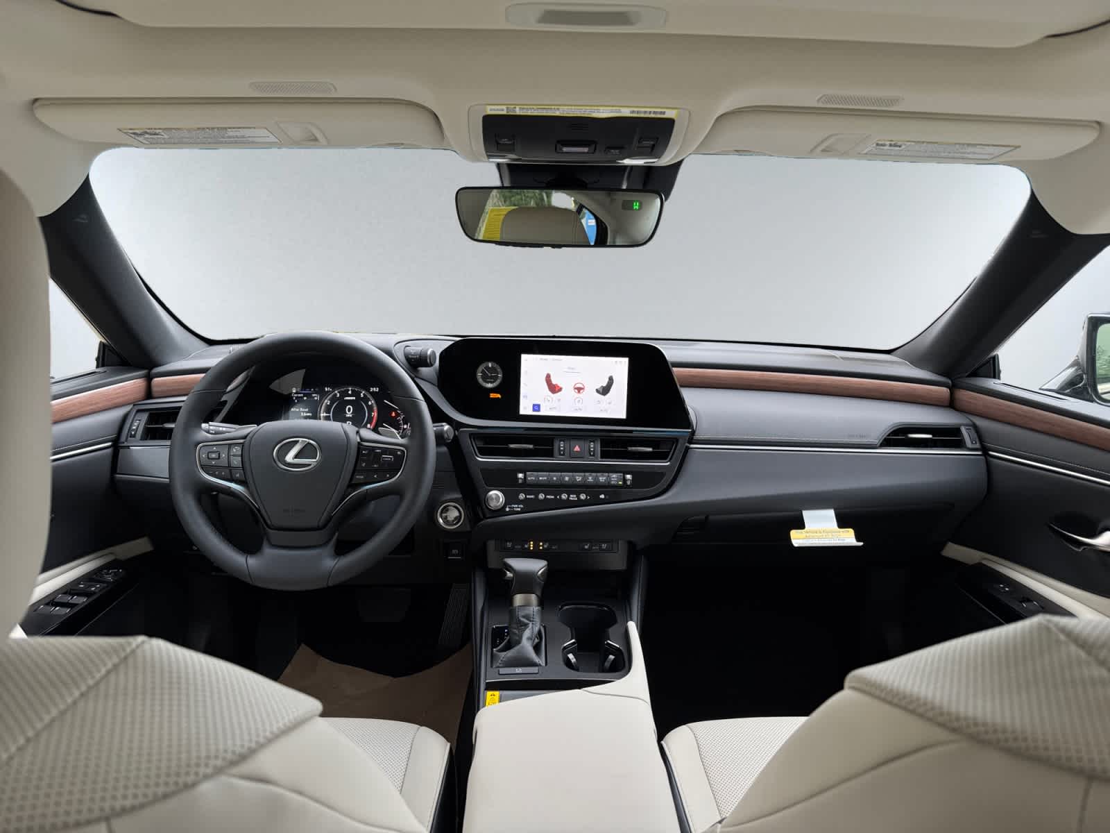 new 2025 Lexus ES 350 car