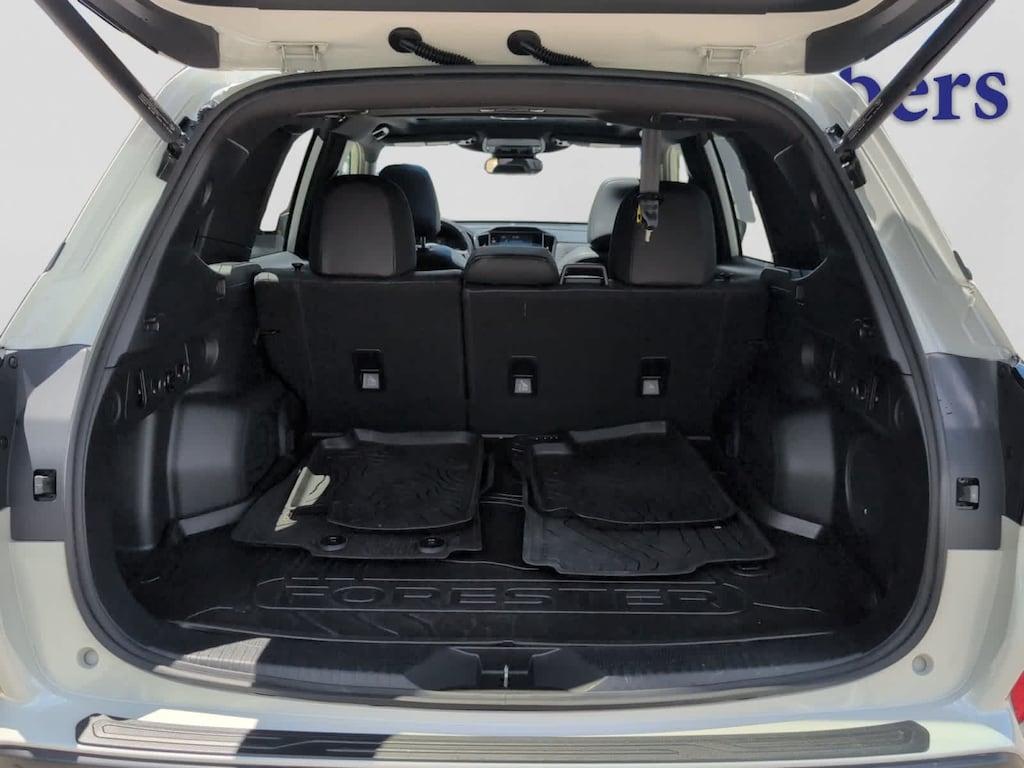 Used 2025 Subaru Forester Limited SUV