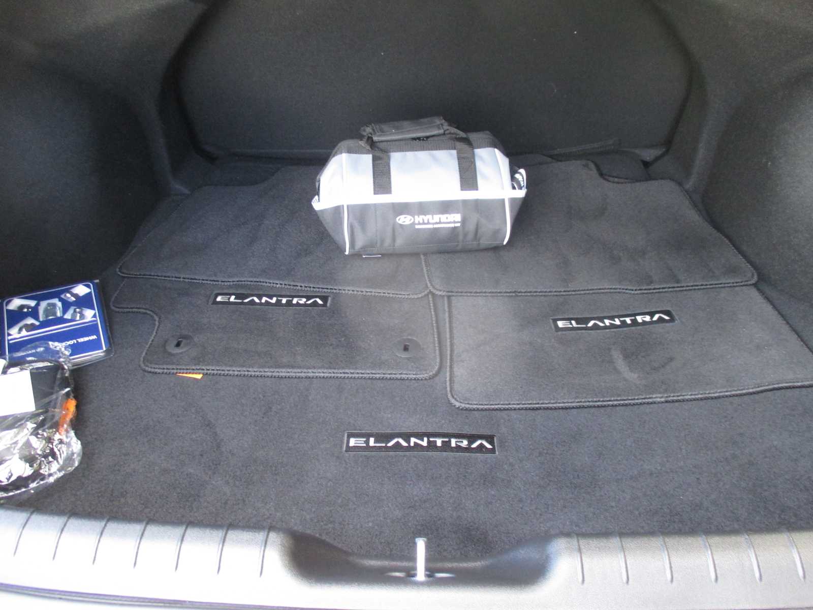 used 2024 Hyundai Elantra Hybrid car, priced at $23,998