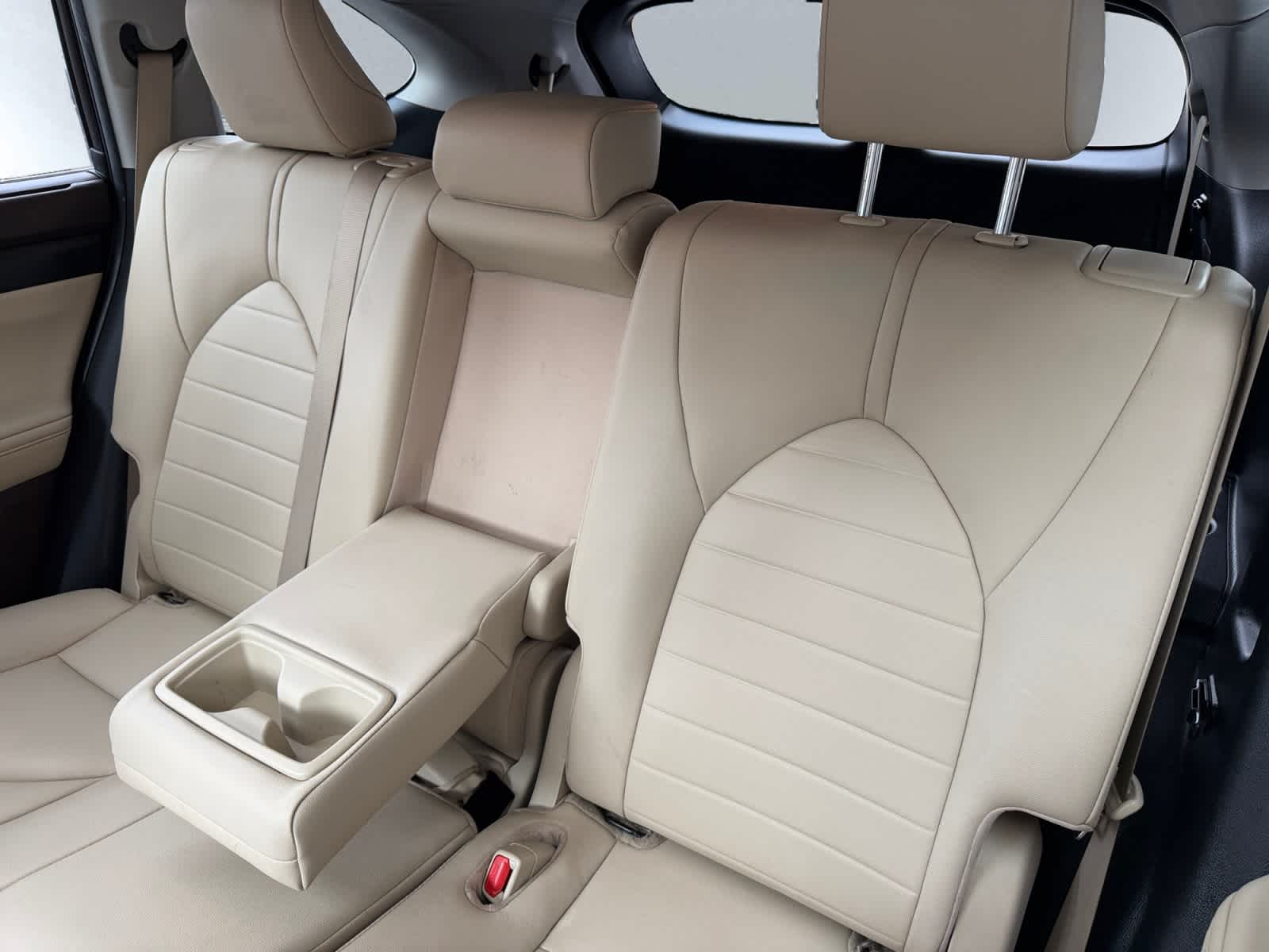 used 2020 Toyota Highlander car, priced at $28,588