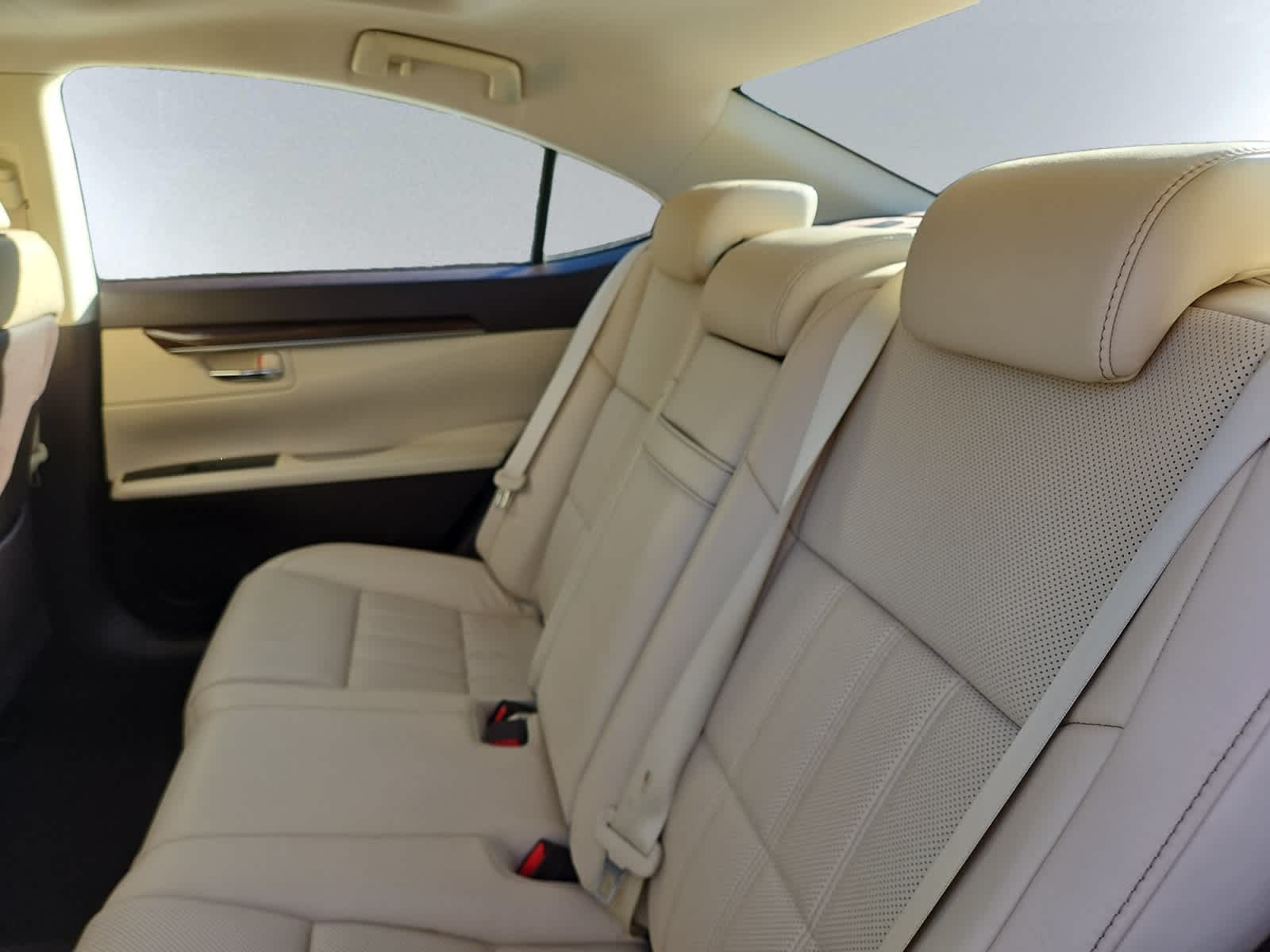 used 2018 Lexus ES 350 car, priced at $23,998